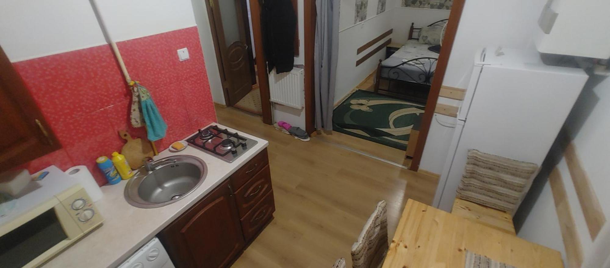 Apartment Near Rynok Square Lviv Exteriör bild