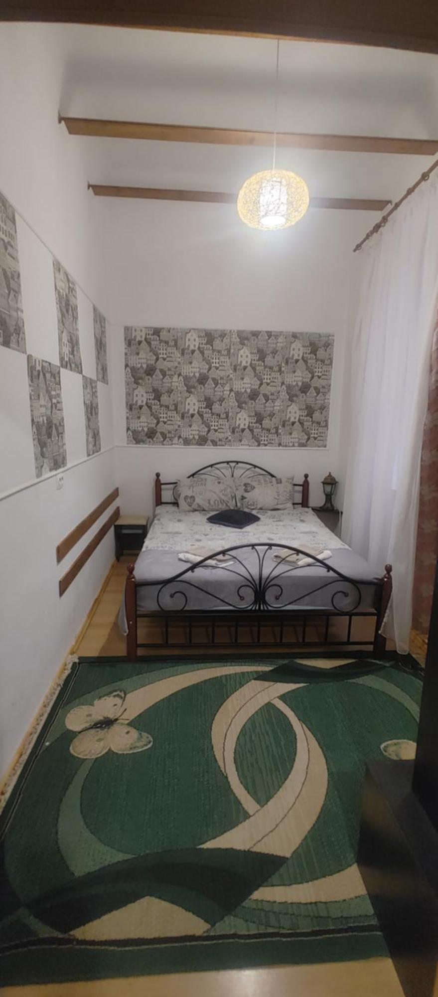Apartment Near Rynok Square Lviv Exteriör bild